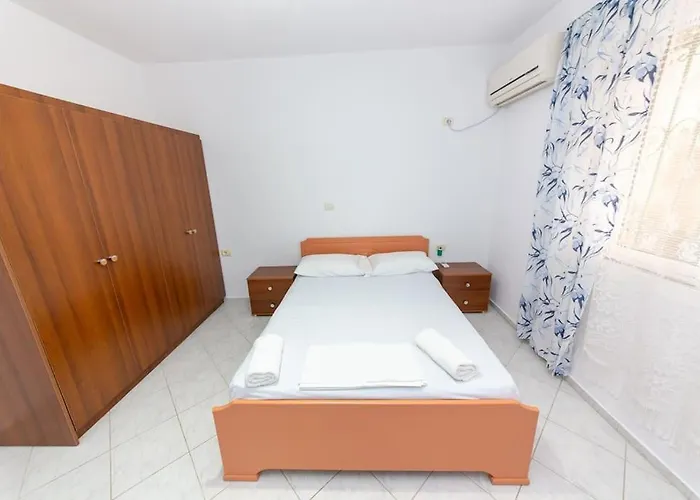 Garden Apt-2 * Sarandë